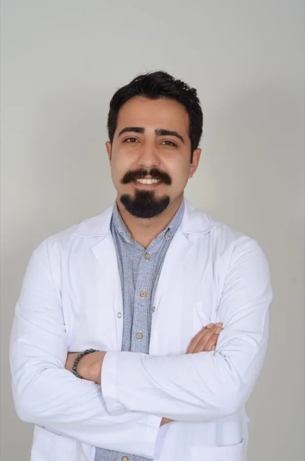 Dt. Mert Çelebi Gündüz